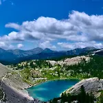 Two Panorama アパート