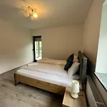 アパート Two Panorama ボヴェツ