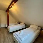 Two Panorama アパート ボヴェツ